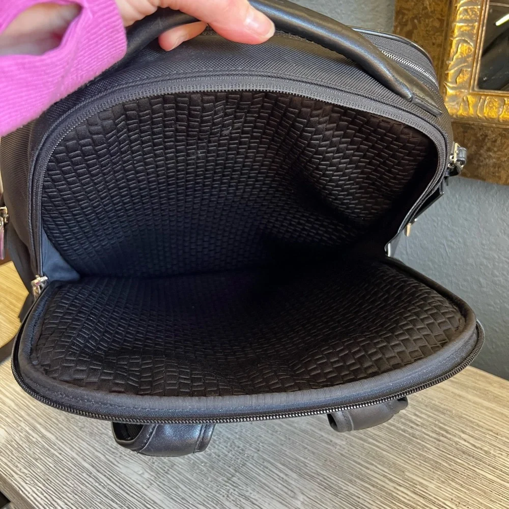 Tumi Arrive Bradley Black Nylon & Leather Travel Backpack 🟣FINAL PRICE🟣 - Picture 14 of 16